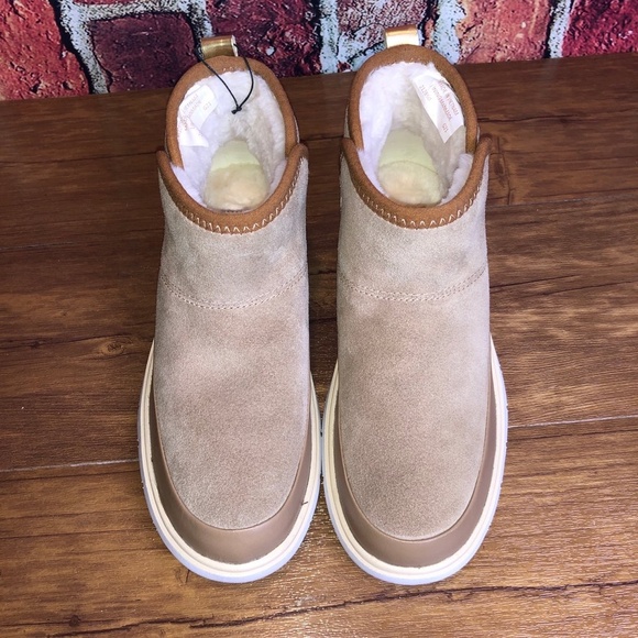 Cole Haan womens Generation Zerogrand Water Resistant Bootie size 5 B New - Picture 6 of 12